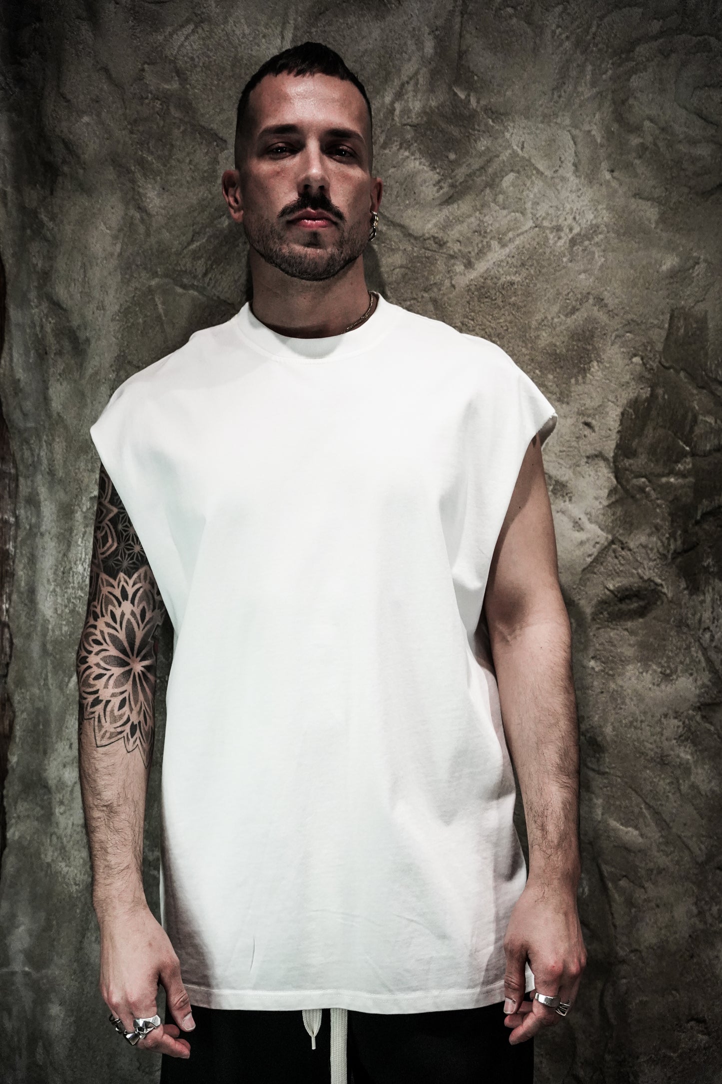 CAMISETA TIRANTES