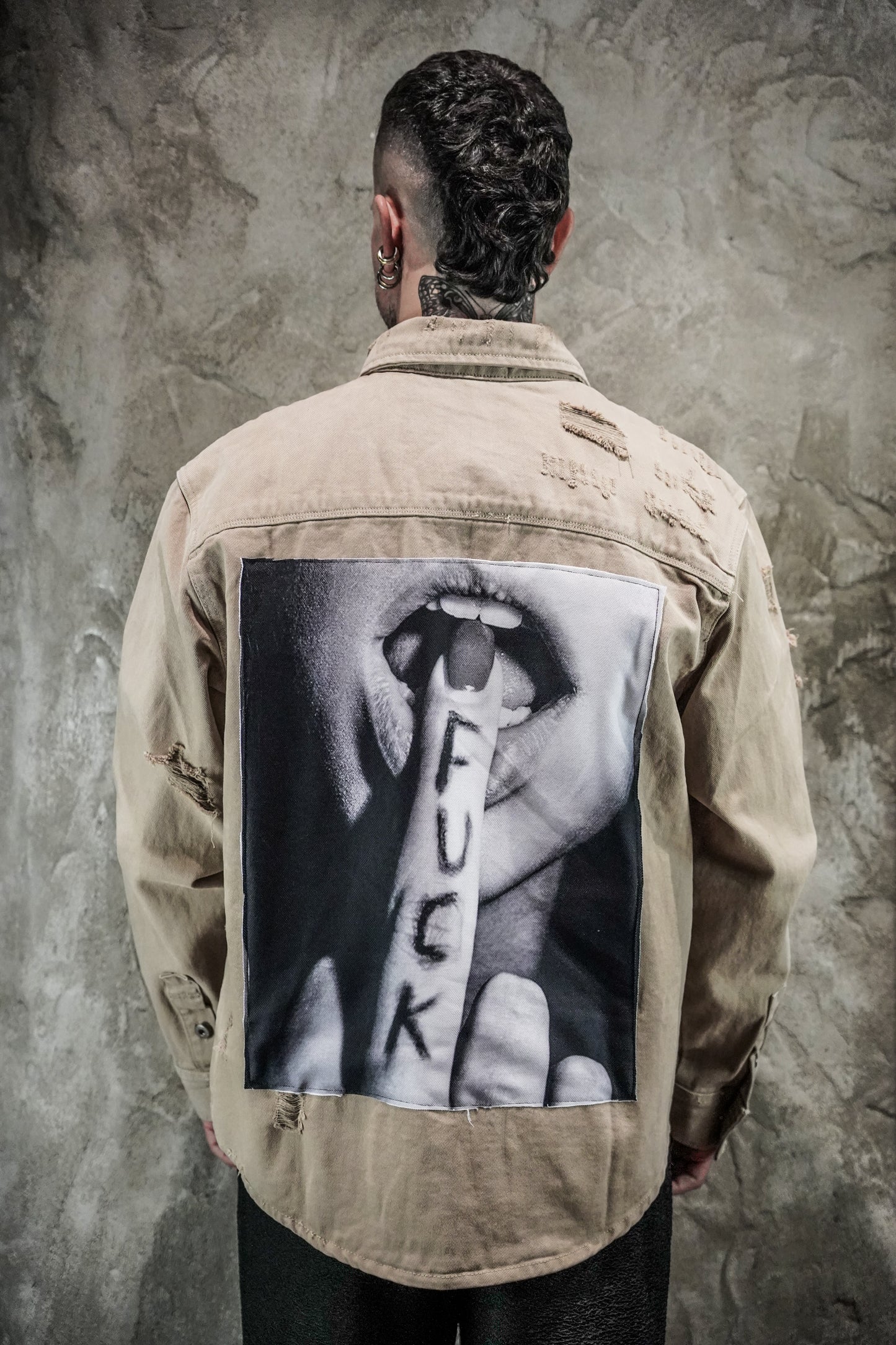 JACKET