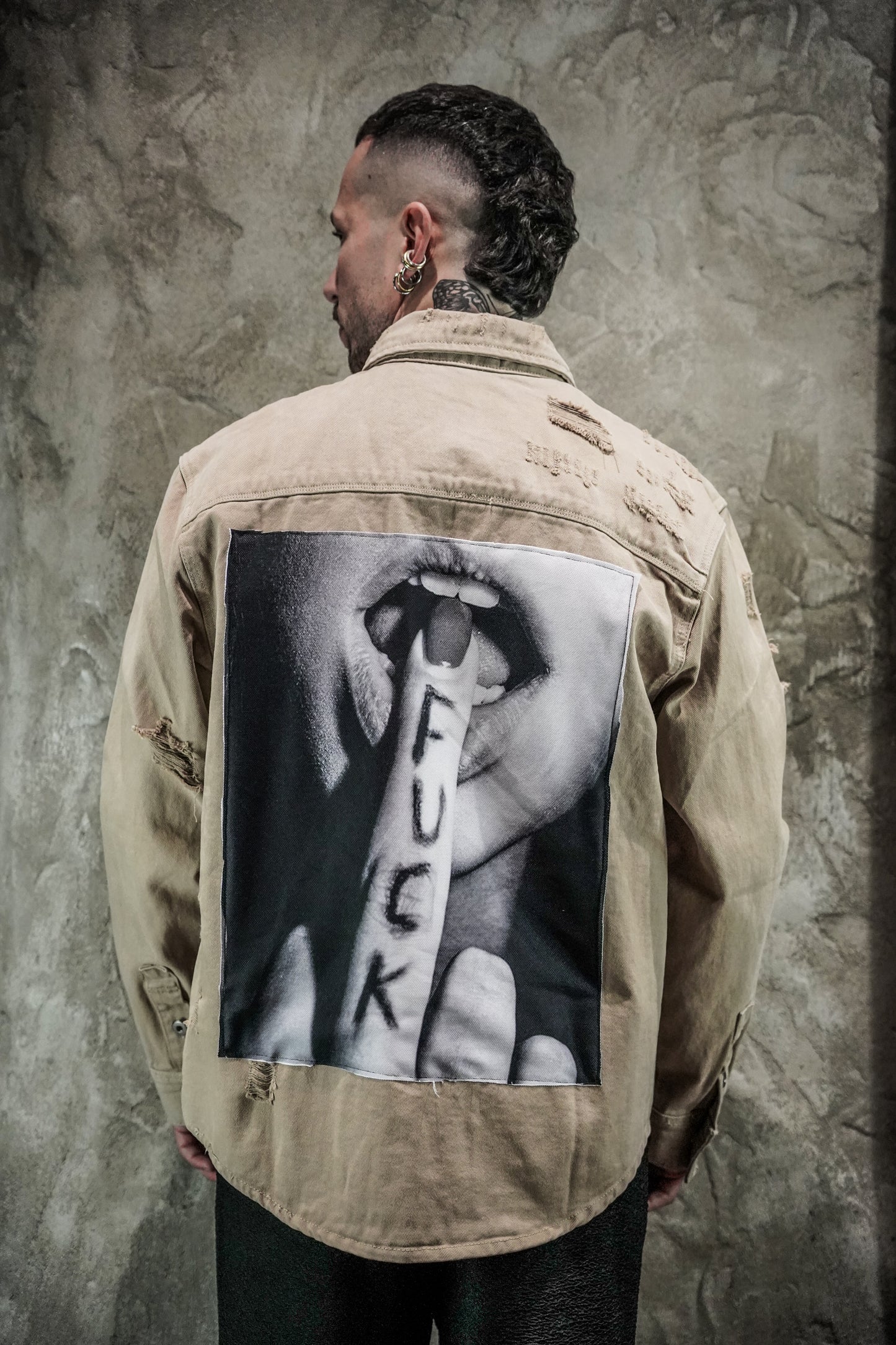 JACKET
